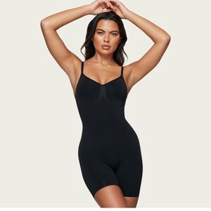 Seamless Black Bodysuit